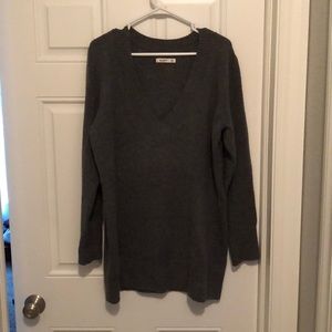 Grey Vneck sweater